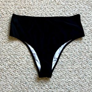 NWOT Beachsissi Cheeky Bikini Bottom